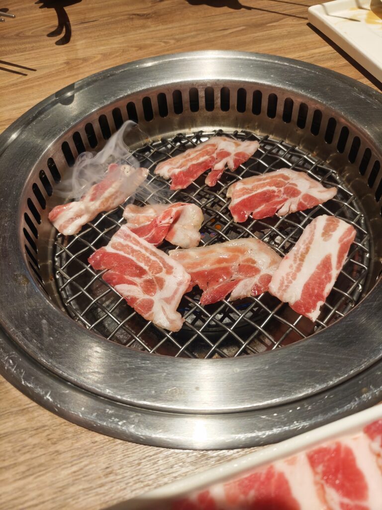 鉄鮮森土城家樂福店